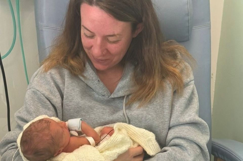 Thumbnail image (decorative)